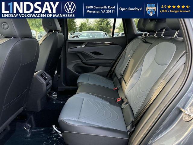 Photo of 2025 Platinum Gray Metallic Volkswagen Tiguan