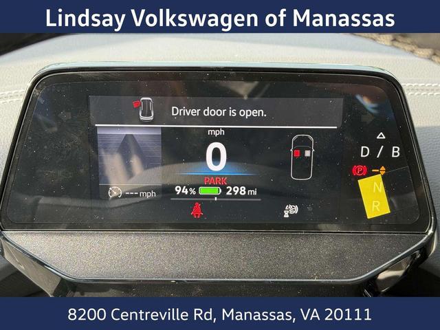 Photo of 2025 pure gray Volkswagen ID.4