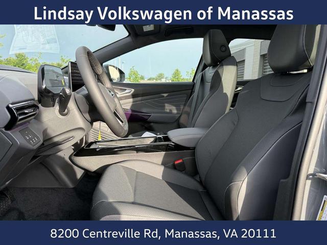 Photo of 2025 pure gray Volkswagen ID.4