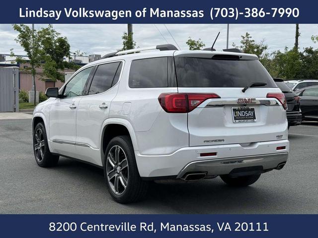 Photo of 2017 White Frost Tricoat GMC Acadia