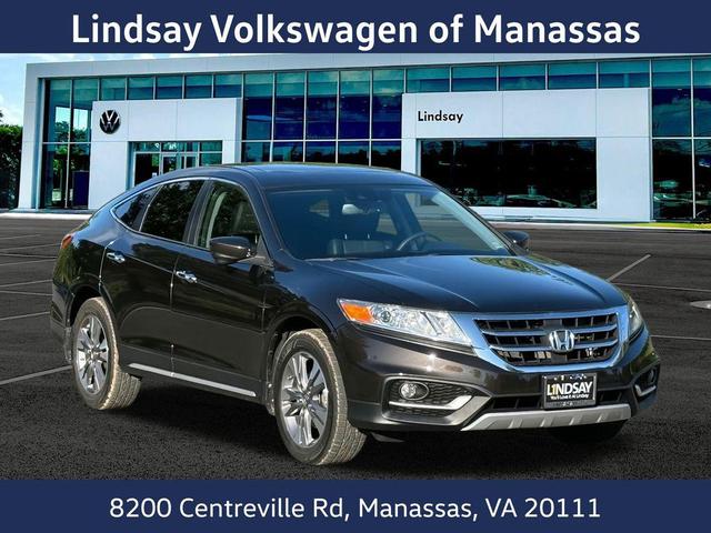 Photo of 2014 Crystal Black Pearl Honda Crosstour