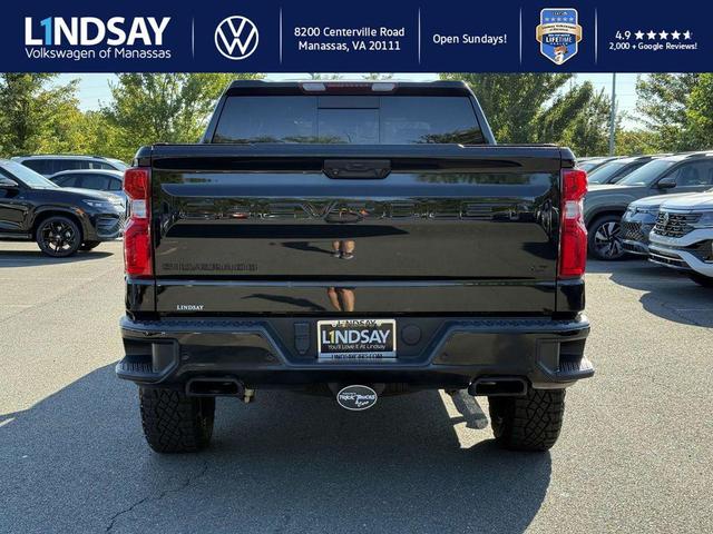 Photo of 2022 Black Chevrolet Silverado 1500