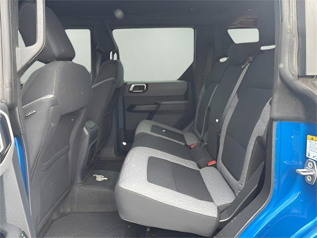 Photo of 2021 Blue Metallic Ford Bronco