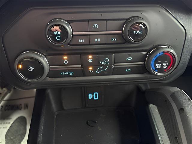 Photo of 2021 Blue Metallic Ford Bronco