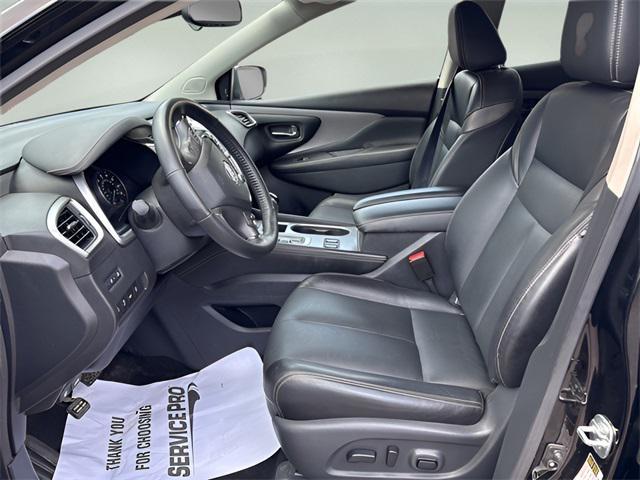 Photo of 2023 Super Black Nissan Murano
