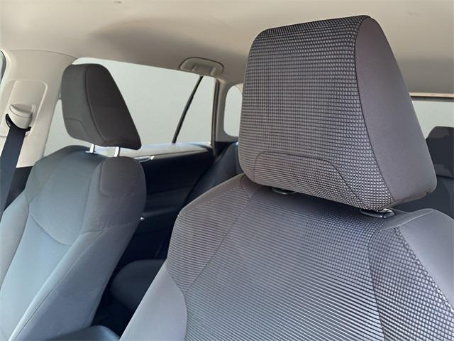 Photo of 2021 Silver Sky Metallic Toyota RAV4 Hybrid