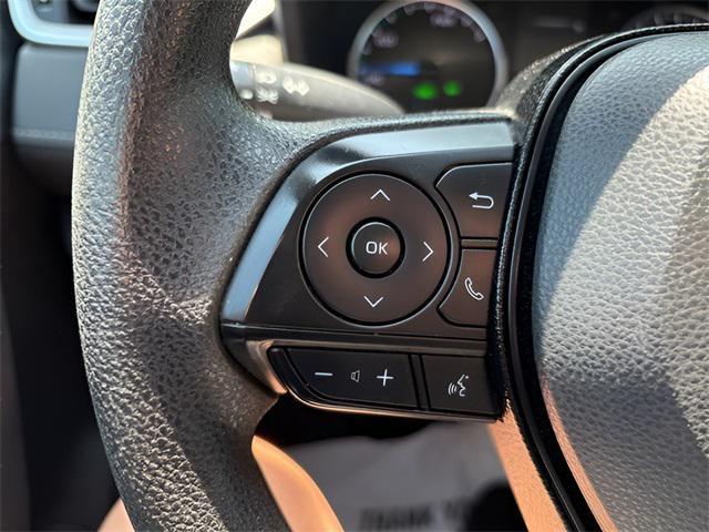 Photo of 2021 Silver Sky Metallic Toyota RAV4 Hybrid