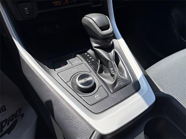 Photo of 2021 Silver Sky Metallic Toyota RAV4 Hybrid