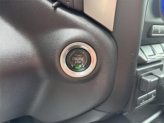 Photo of 2021 Black Chevrolet Silverado 1500