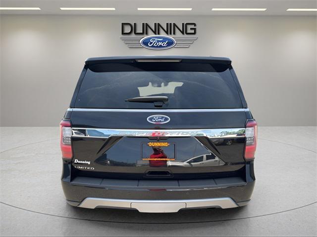 Photo of 2021 Agate Black Metallic Ford Expedition