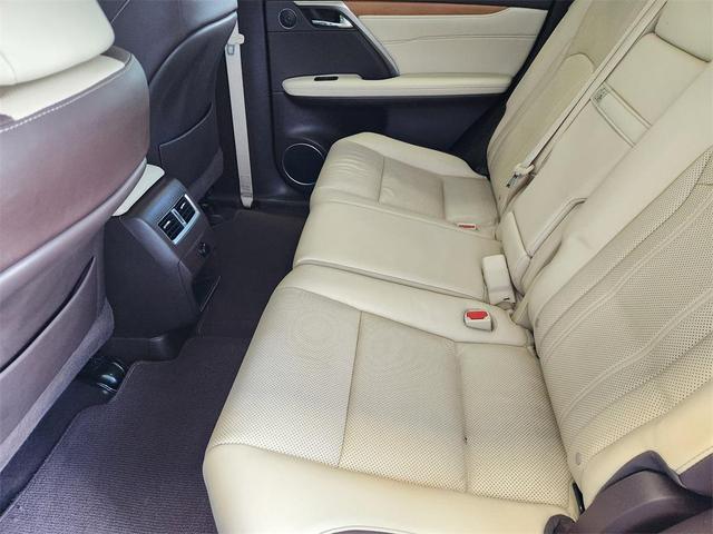 Photo of 2017 Eminent White Pearl Lexus RX 450h