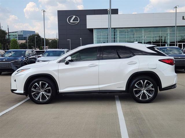 Photo of 2017 Eminent White Pearl Lexus RX 450h