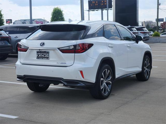 Photo of 2017 Eminent White Pearl Lexus RX 450h