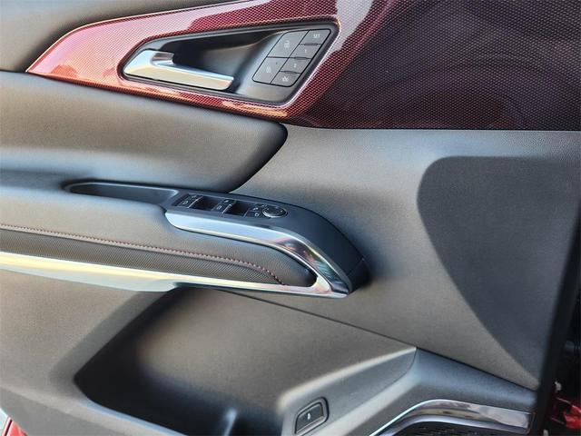 Photo of 2025 Radiant Red Tintcoat Chevrolet Traverse