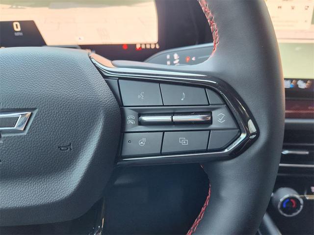 Photo of 2025 Radiant Red Tintcoat Chevrolet Traverse