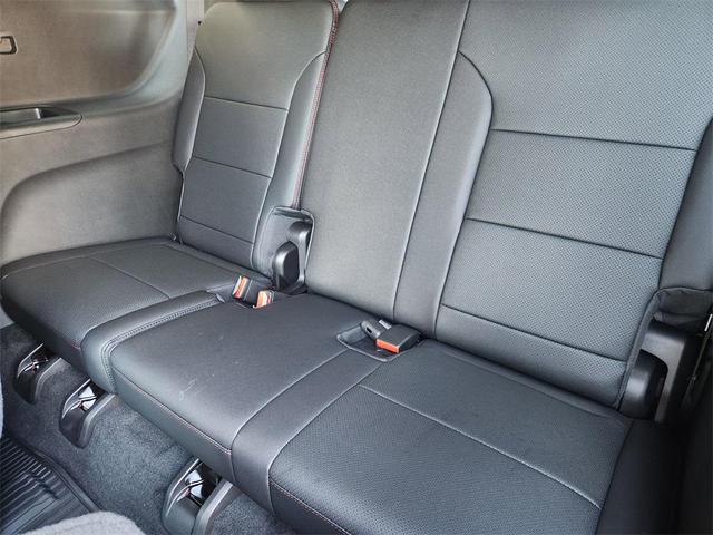 Photo of 2025 Radiant Red Tintcoat Chevrolet Traverse