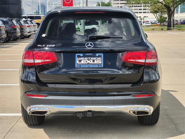 Photo of 2018 Black Mercedes-Benz GLC 300