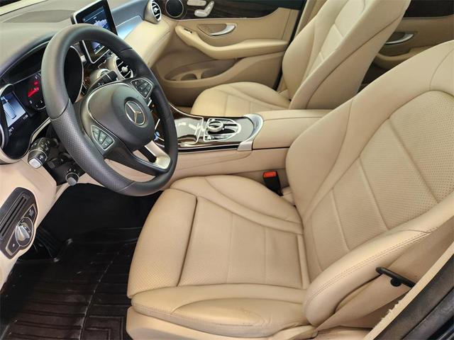 Photo of 2018 Black Mercedes-Benz GLC 300