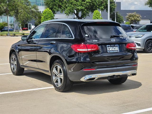 Photo of 2018 Black Mercedes-Benz GLC 300