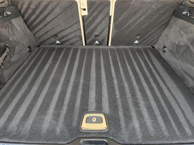 Photo of 2018 Black Mercedes-Benz GLC 300