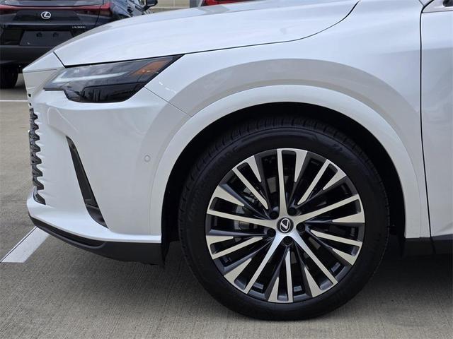 Photo of 2024 White Lexus RX 350