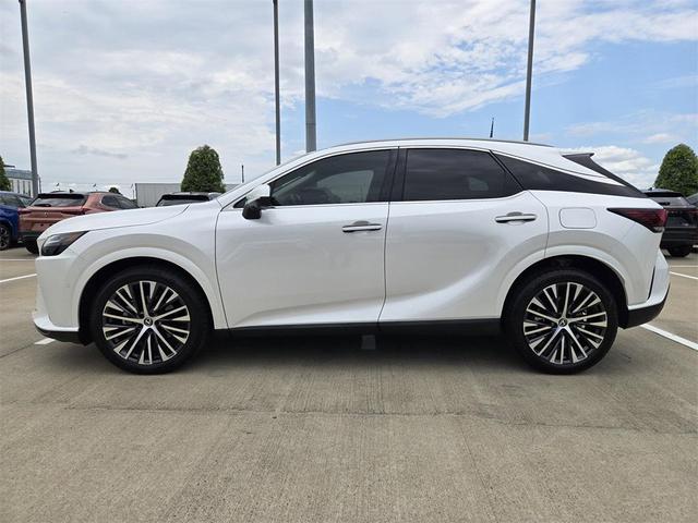 Photo of 2024 White Lexus RX 350