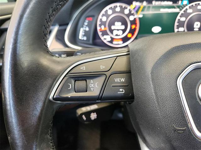 Photo of 2017 Black Audi Q7