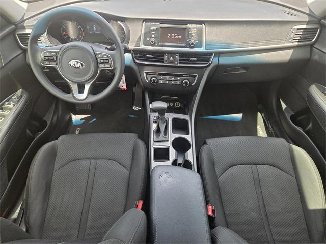 Photo of 2017 Titanium Silver Kia Optima