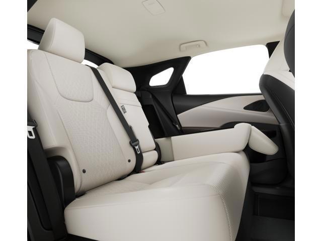 Photo of 2025 Eminent White Pearl Lexus RX 350