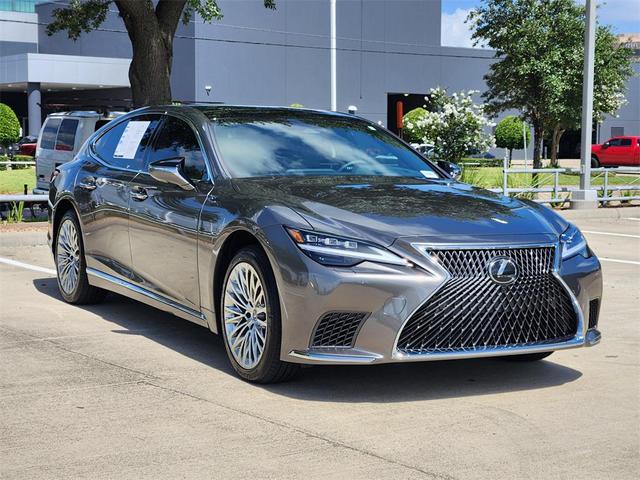 Photo of 2025 Lexus LS 500