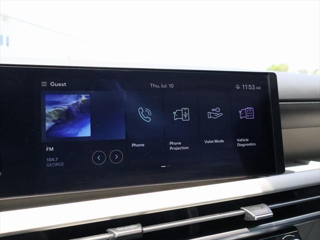 Photo of 2025 Shimmering Silver Hyundai TUCSON