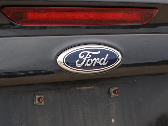 Photo of 2012 Ingot Silver Metallic Ford Focus