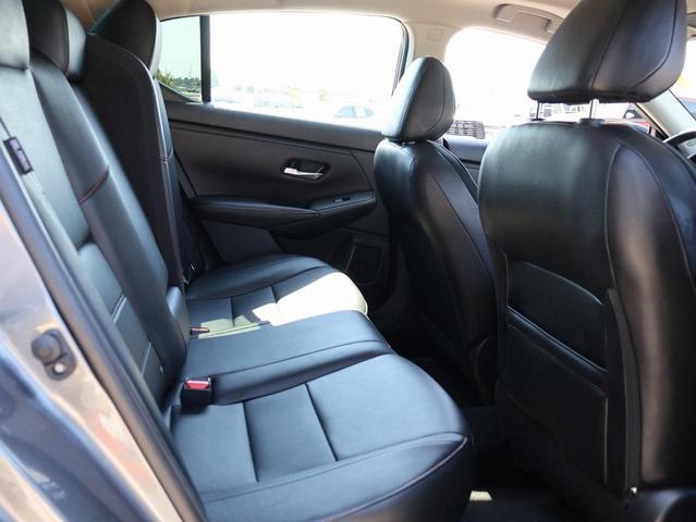 Photo of 2023 Gun Metallic Nissan Sentra