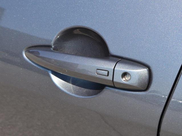 Photo of 2023 Gun Metallic Nissan Sentra