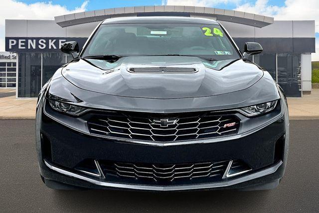 Photo of 2024 Black Chevrolet Camaro