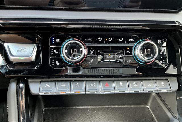 Photo of 2023 Summit White GMC Sierra 1500