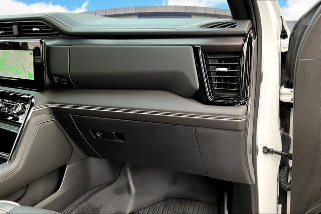 Photo of 2023 Summit White GMC Sierra 1500