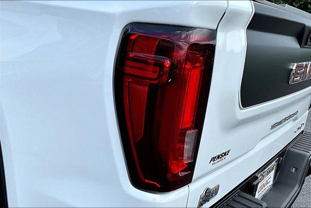 Photo of 2023 Summit White GMC Sierra 1500