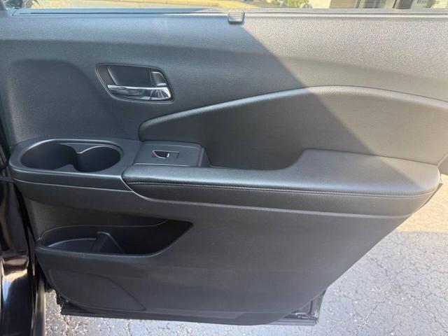 Photo of 2022 Crystal Black Pearl Honda Pilot