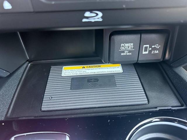 Photo of 2022 Crystal Black Pearl Honda Pilot