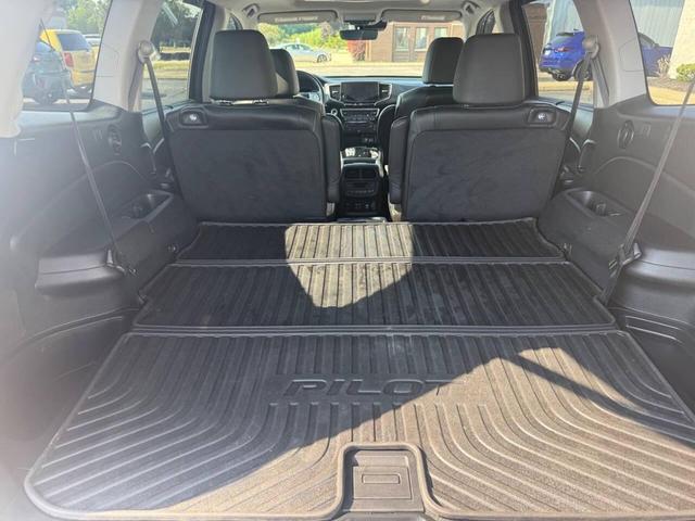 Photo of 2022 Crystal Black Pearl Honda Pilot