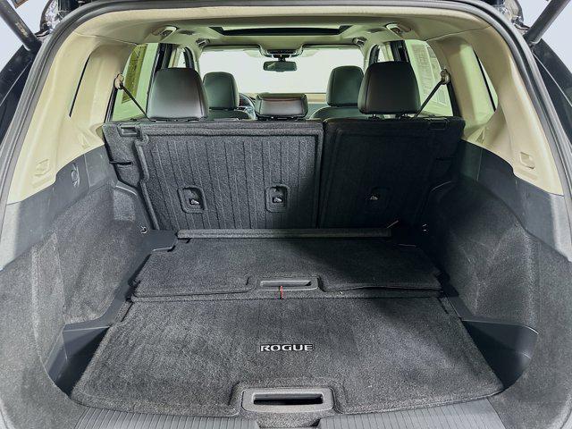 Photo of 2023 Super Black Nissan Rogue
