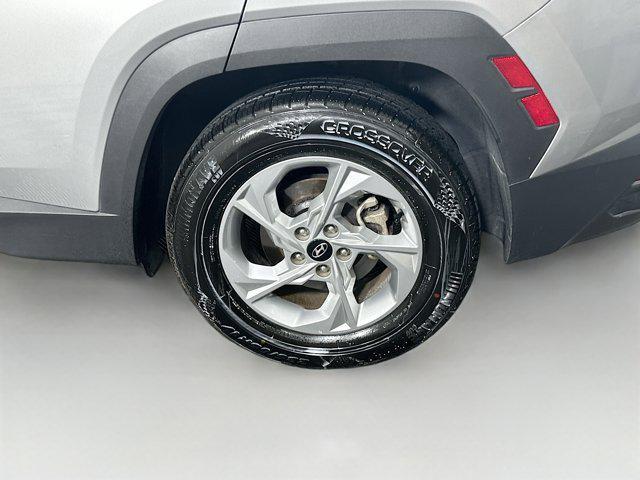 Photo of 2024 Shimmering Silver Hyundai TUCSON
