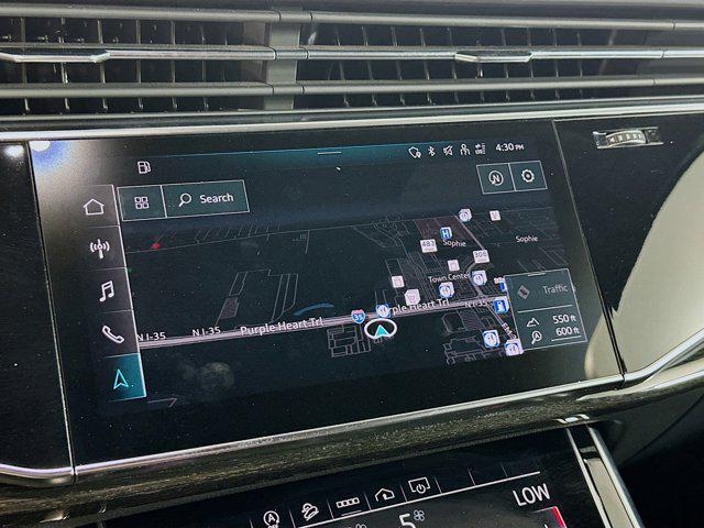 Photo of 2023 Satellite Silver Metallic Audi Q7