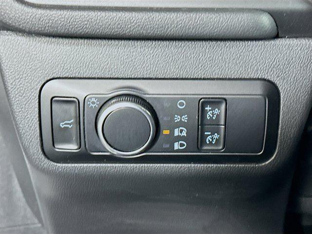 Photo of 2024 Oxford White Ford Escape