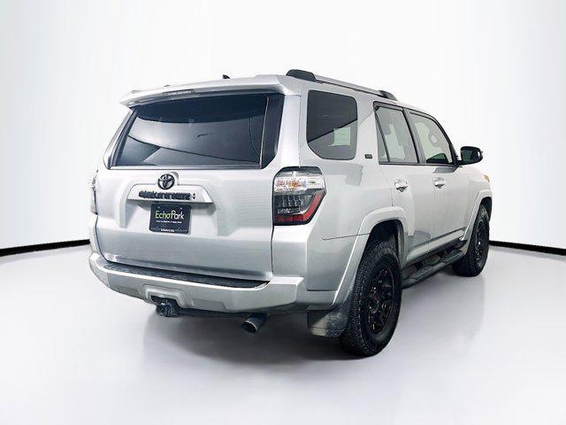 Photo of 2021 Classic Silver Metallic Toyota 4Runner