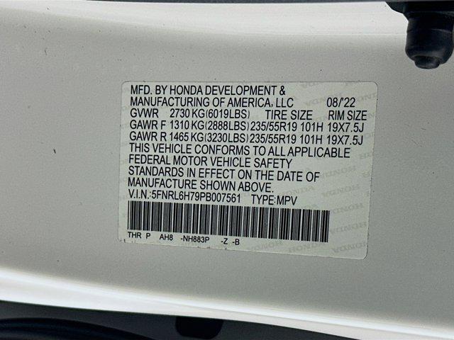 Photo of 2023 Platinum White Pearl Honda Odyssey