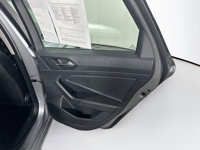 Photo of 2024 Pyrite Silver Metallic Volkswagen Jetta