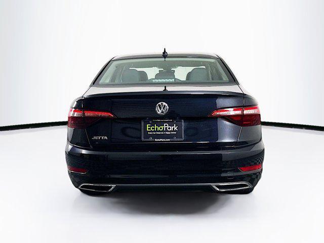 Photo of 2021 Deep Black Pearl Volkswagen Jetta