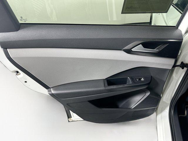 Photo of 2023 Pure White Volkswagen Taos